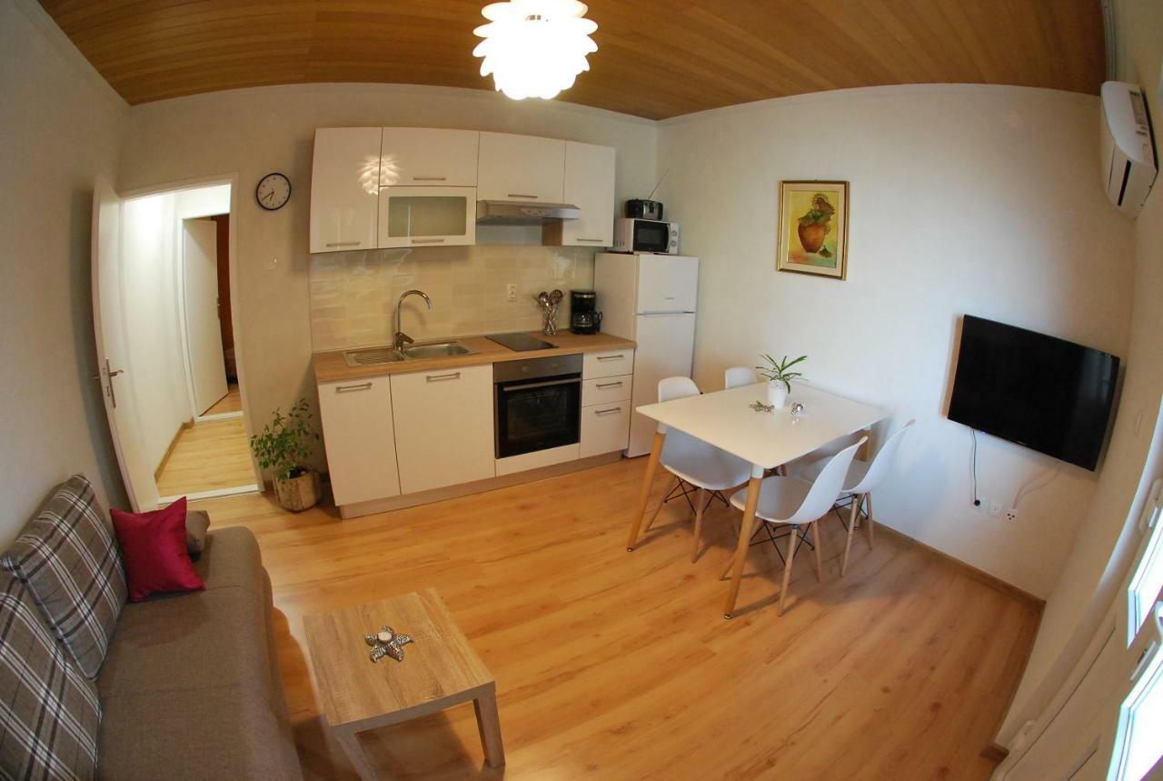 Apartman Ruzica Makarska Eksteriør bilde